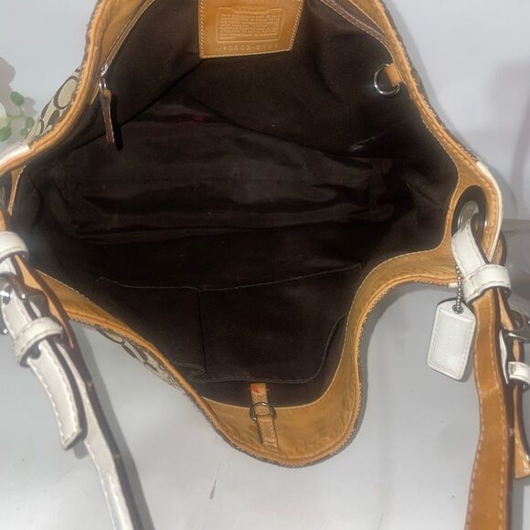 Coach Tan and White Signature Shoulder Bag - Picture 9 of 9